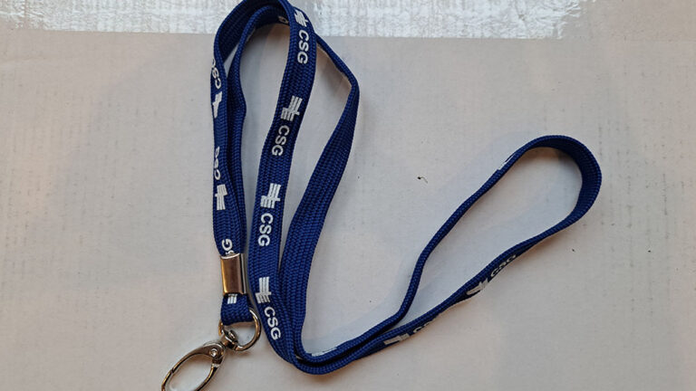 tkaný lanyard